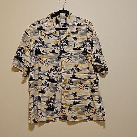 DISNEYLAND RESORT VINTAGE HAWAIIAN SHIRT SIZE XL - Picture 1 of 7